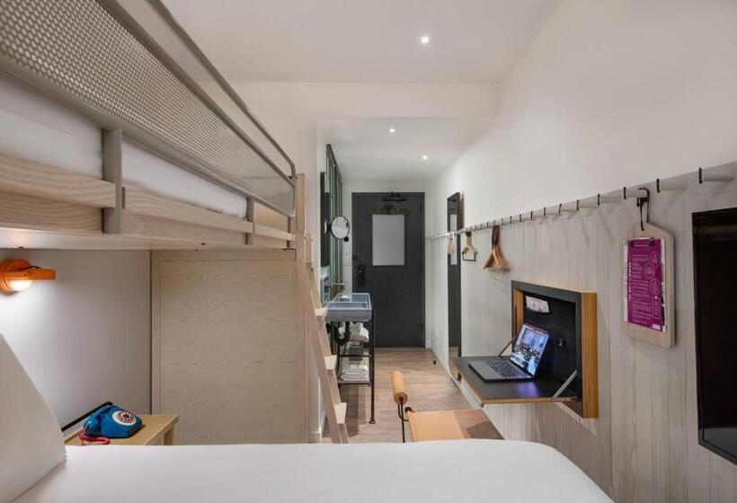 Fotos del hotel Moxy Nyc Times Square:  61