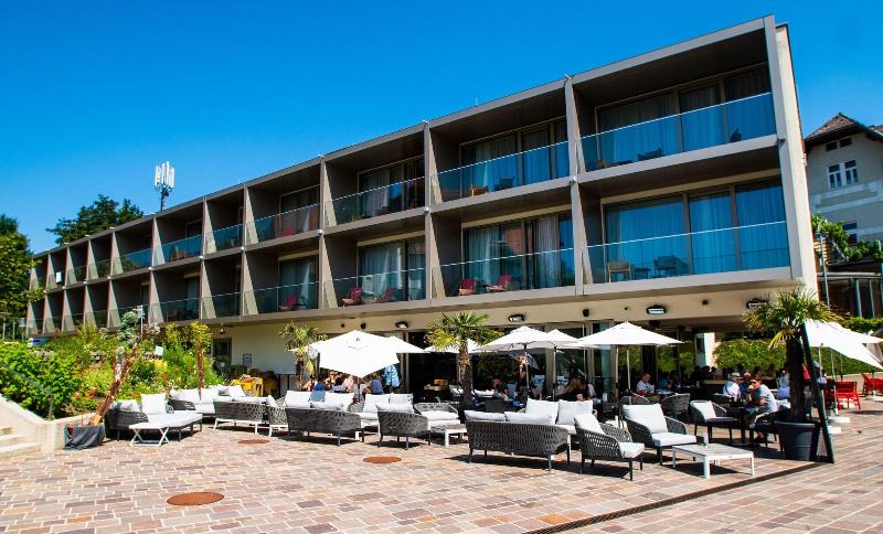 هتل Rocket Rooms Velden