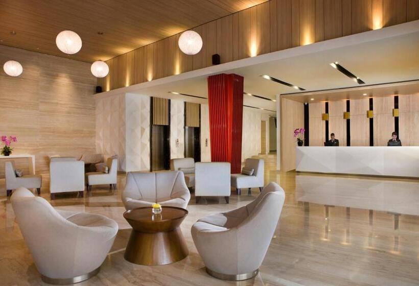 هتل Santika Mega City  Bekasi