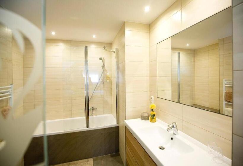 בית מלון כפרי & Wirtshaus Hödl Kaplan