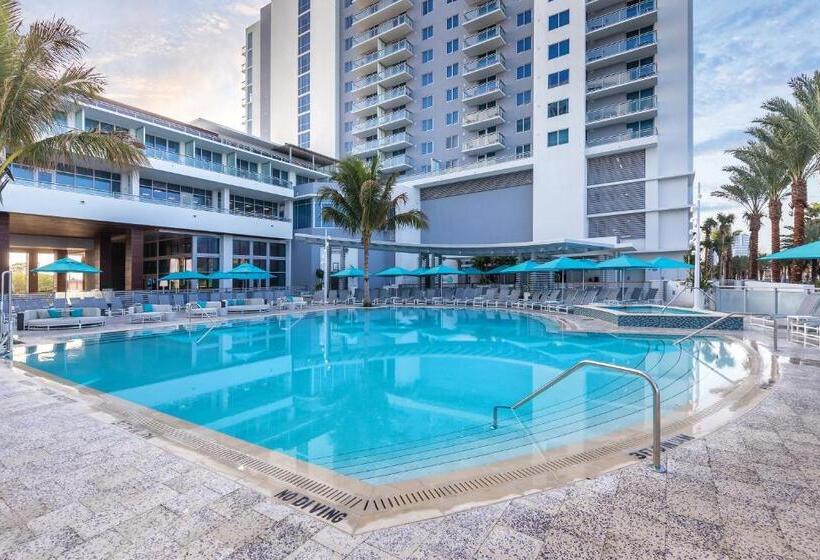 استراحتگاه Club Wyndham Clearwater Beach