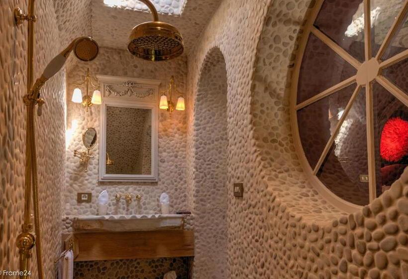 تختخواب و صبحانه Exclusive Suites The Secret Garden