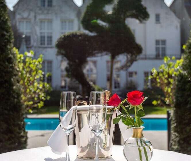 تختخواب و صبحانه Exclusive Suites The Secret Garden