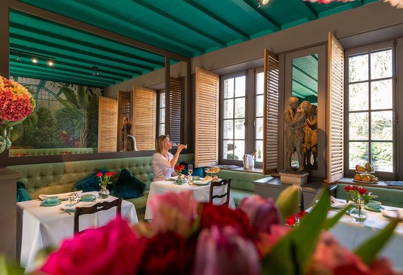 تختخواب و صبحانه Exclusive Suites The Secret Garden