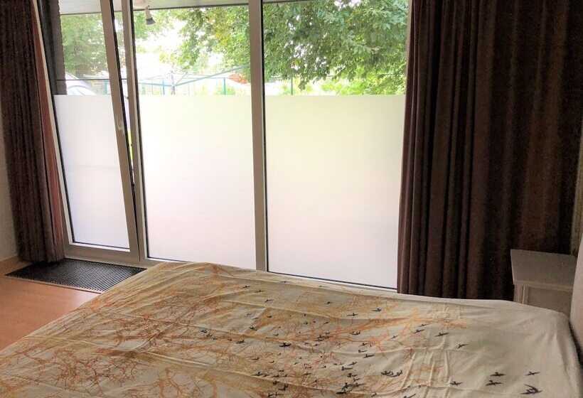 مبيت وإفطار Villa De Keyser