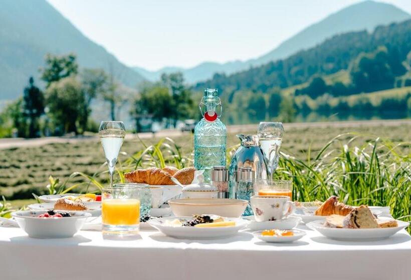 Das Leonhard   Naturparkhotel Am Weissensee
