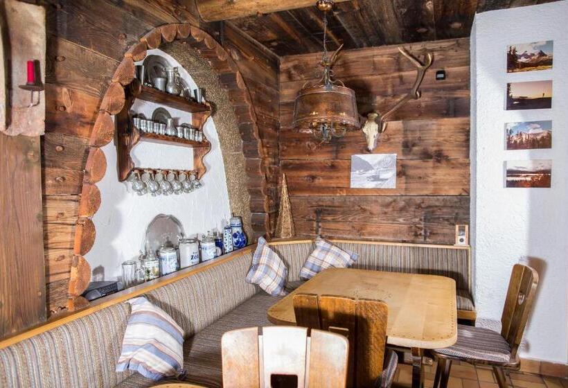 هتل Haus Garni Luggi Leitner