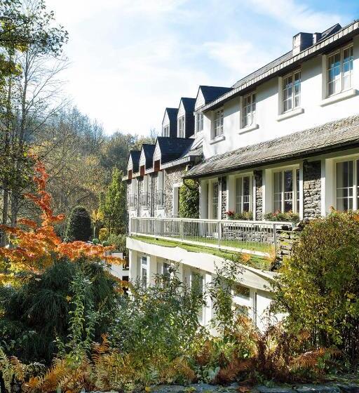 هتل Hôtel Les Ardillières Du Pont D Oye
