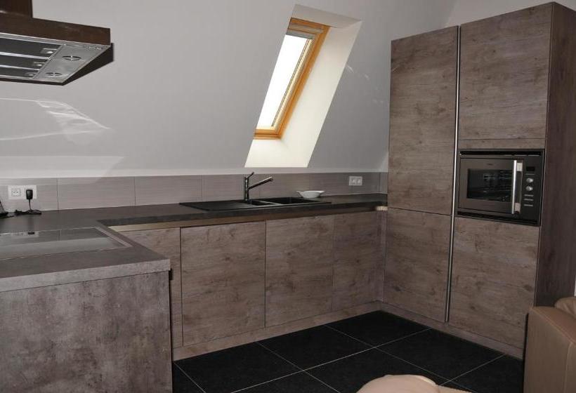 ホテル La Chaumiere