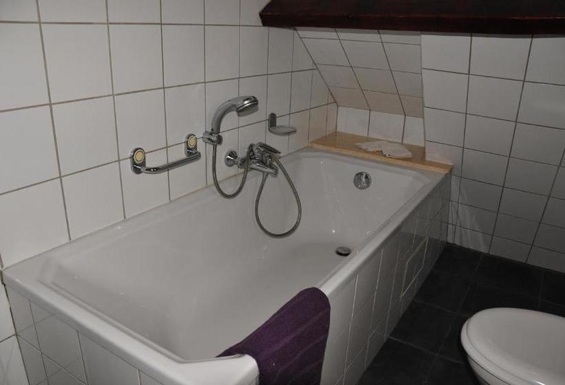 ホテル La Chaumiere