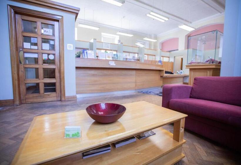 旅馆 Maynooth Campus Accommodation