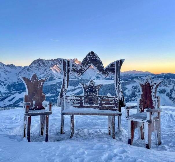 تختخواب و صبحانه Aparthotel Bergtraum