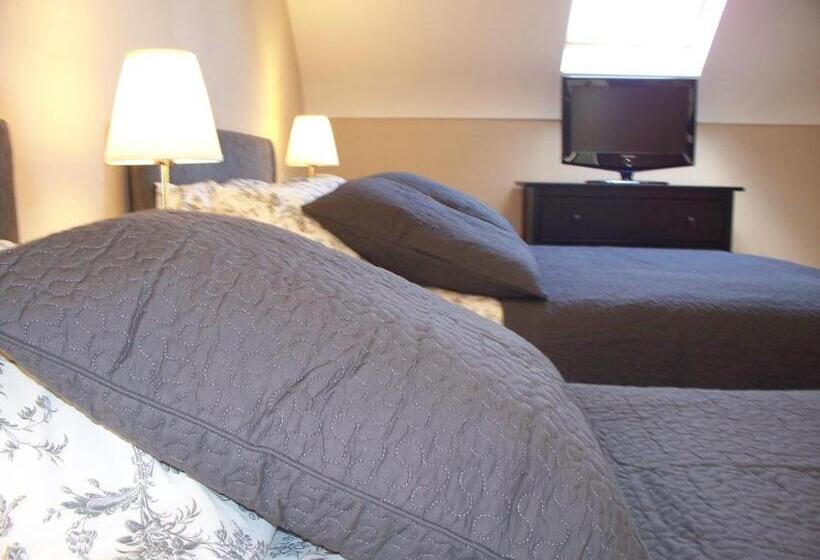 تختخواب و صبحانه Blackberry Lodge Accommodation