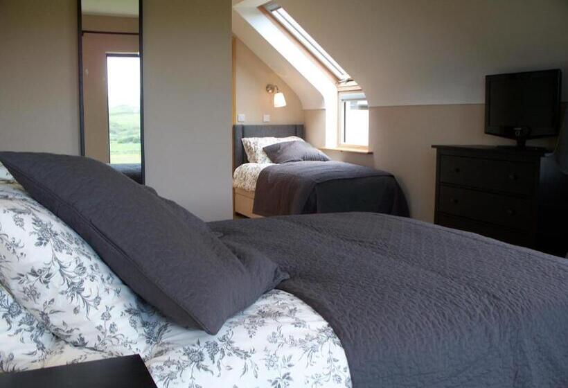 تختخواب و صبحانه Blackberry Lodge Accommodation