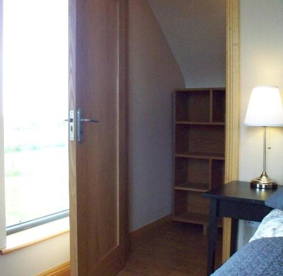 تختخواب و صبحانه Blackberry Lodge Accommodation