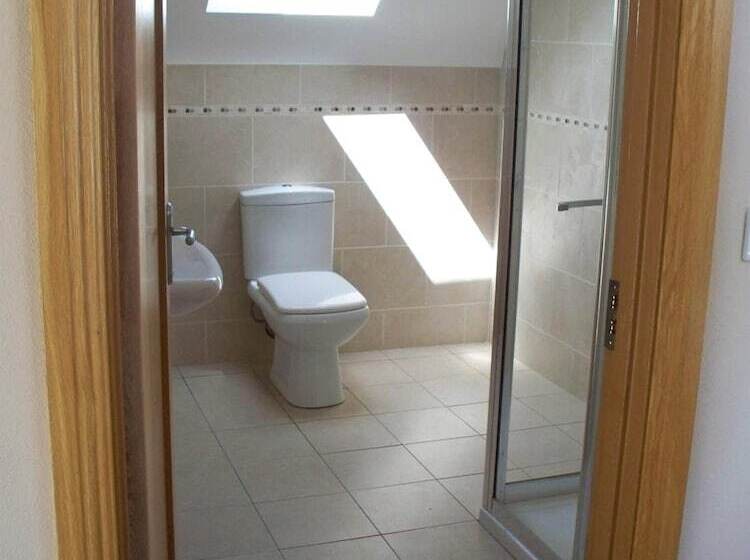 تختخواب و صبحانه Blackberry Lodge Accommodation