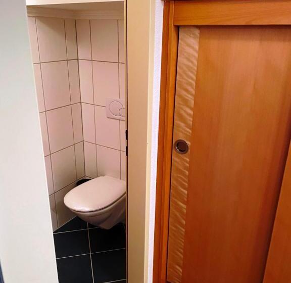 تختخواب و صبحانه Wellness Pension Jagahütt N