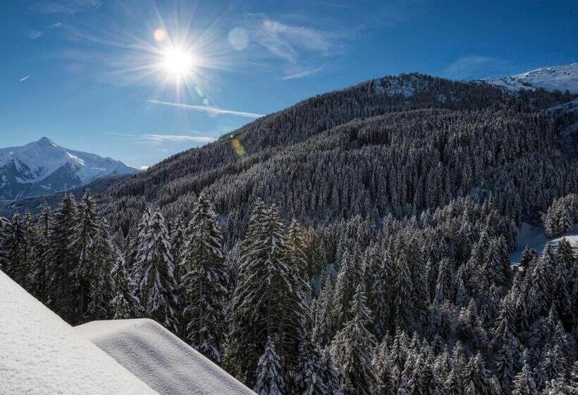 Отель Bergkristall Zillertal   Adults Only 16 Years Plus