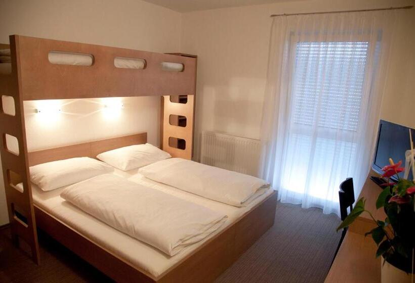 בית מלון כפרי Fair Price