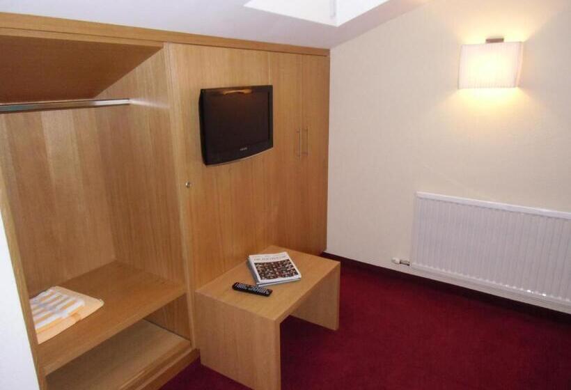 هتل Garni Maria Theresia