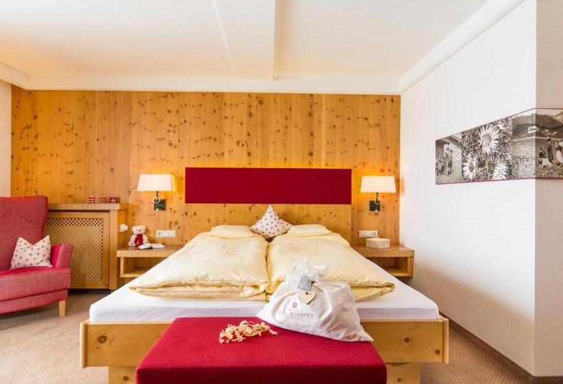 Superior Hotel Schneider Ski In & Ski Out