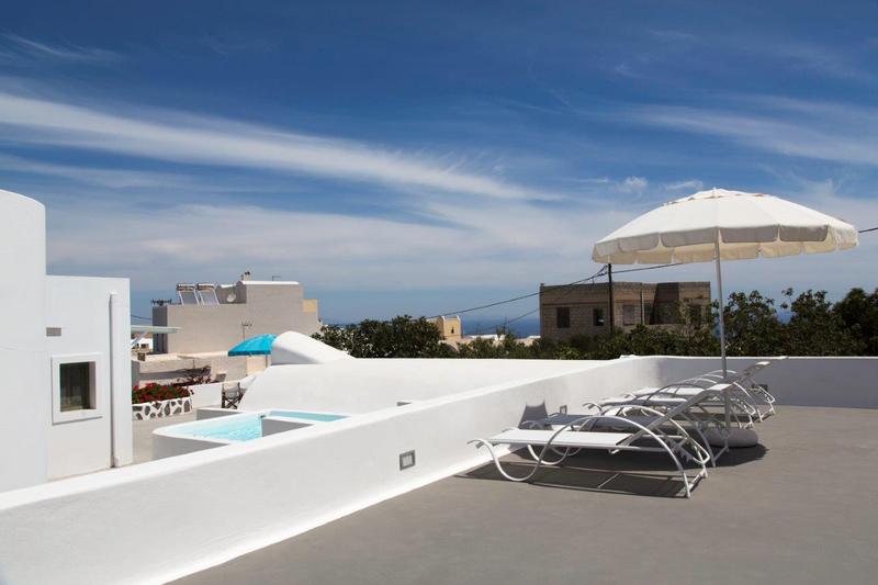 هتل Ayoba Santorini
