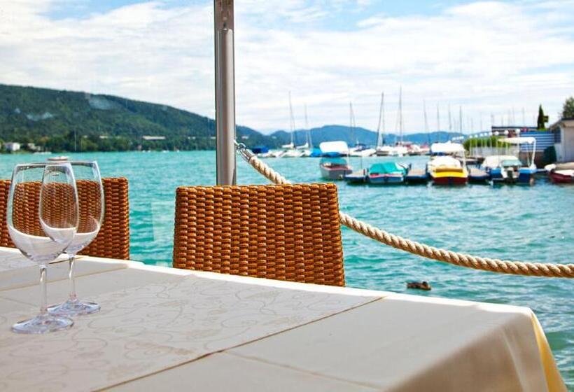 هتل Restaurant Veldener Traumschiff Direkt Am See In 2min Im Zentrum