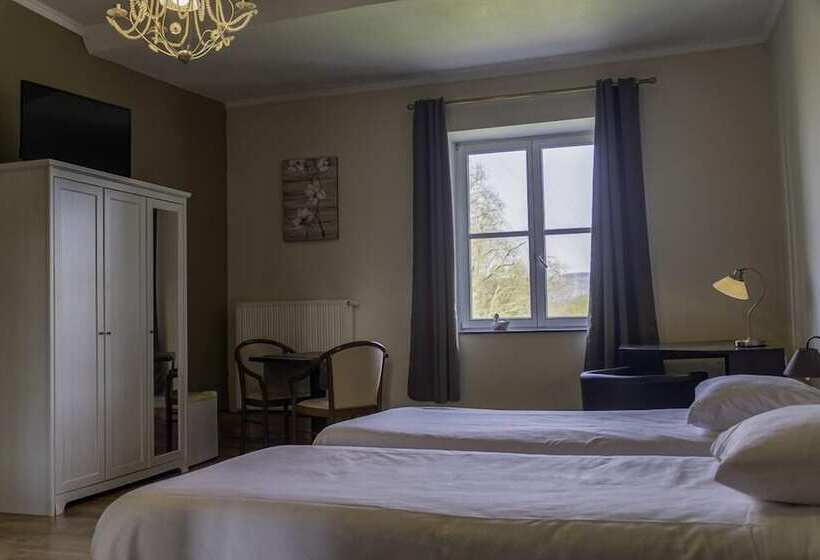 호텔 Domaine Du Chateau De La Neuville