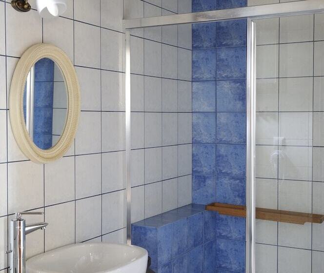 هتل Esperos Suites & Villas