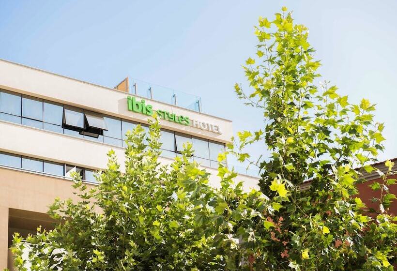 ホテル Ibis Styles Heraklion Central