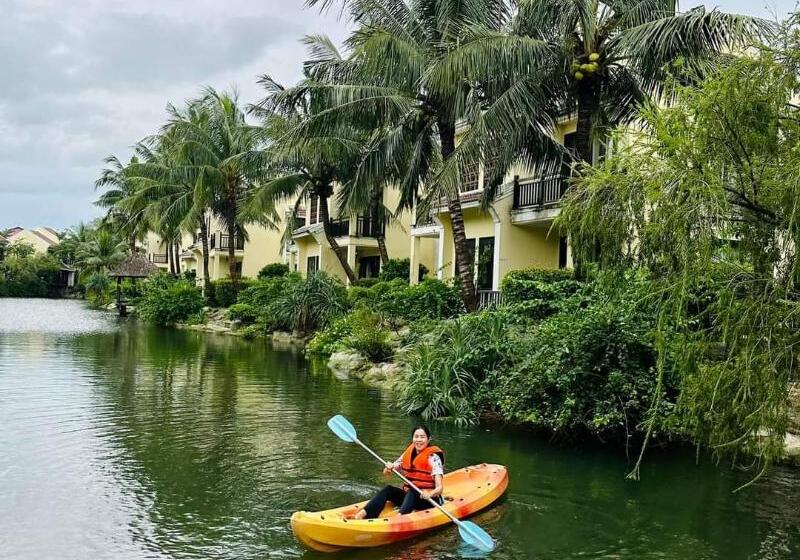 هتل Koi Resort And Spa Hoi An