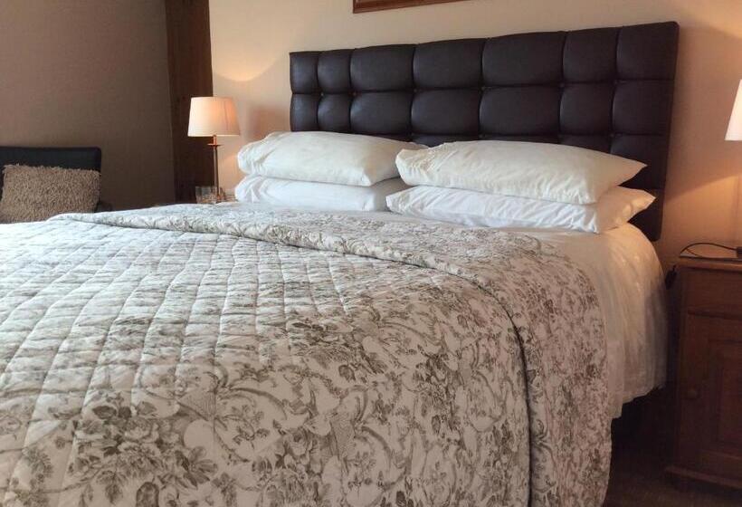 Sneem River Lodge Bed & Breakfast