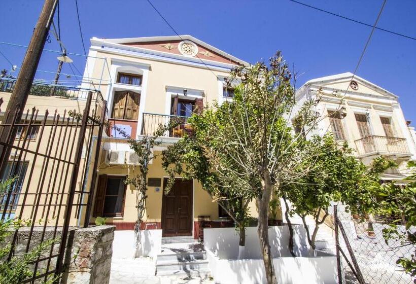 Symi Center