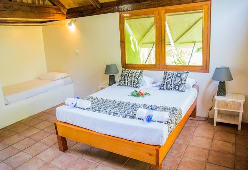 فندق صغير Beachouse Resort