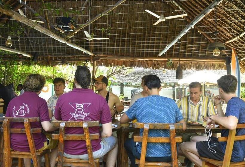 هاستل Tulia House Backpackers