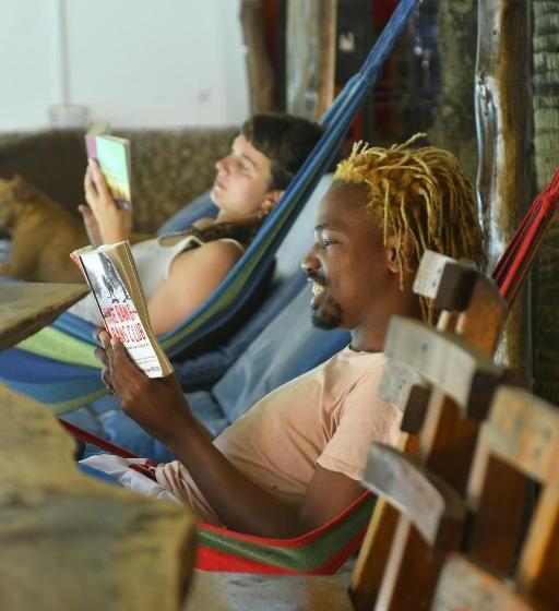 هاستل Tulia House Backpackers