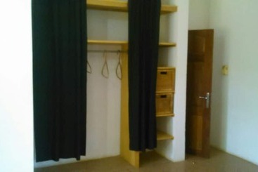 تختخواب و صبحانه Eden Lodge