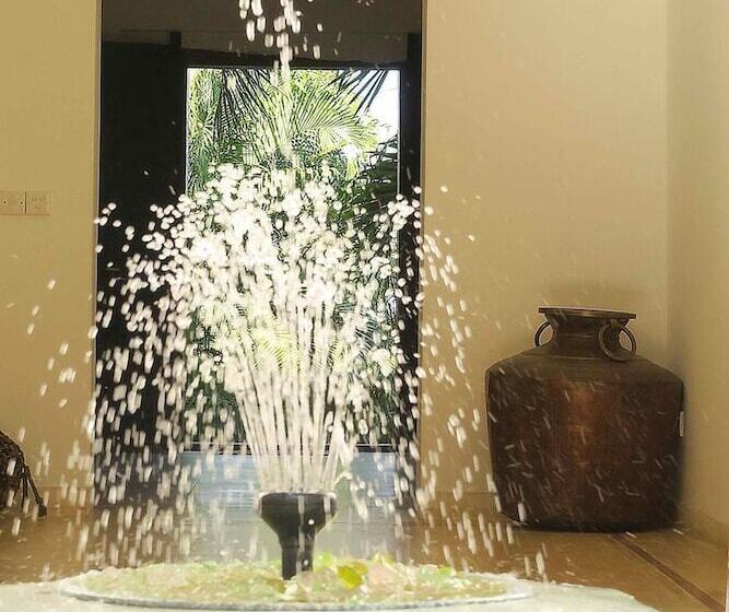 تختخواب و صبحانه Swahili House