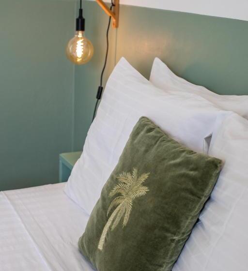 تختخواب و صبحانه Boutique Hotel Jt Curaçao