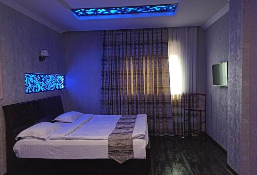 هتل Baden Baden