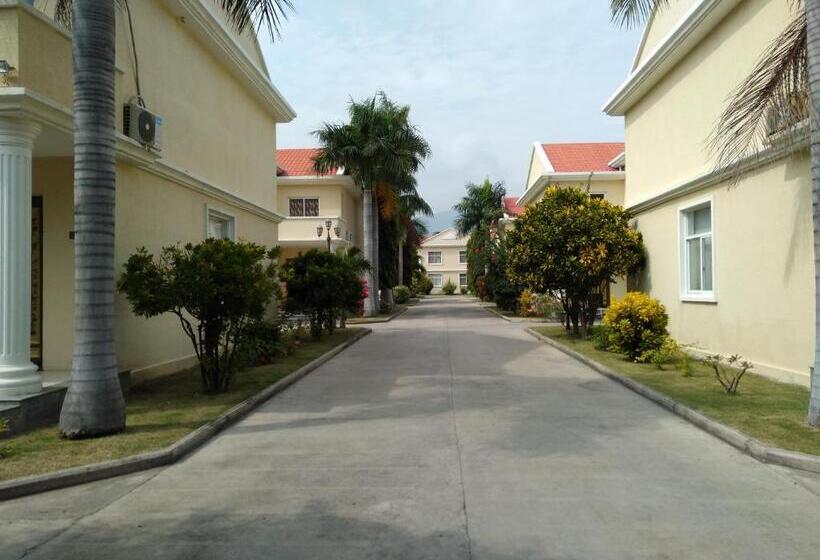 هتل Beach Garden