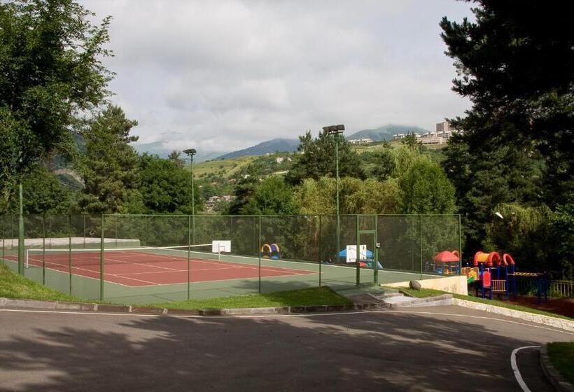 هتل Dilijan Resort