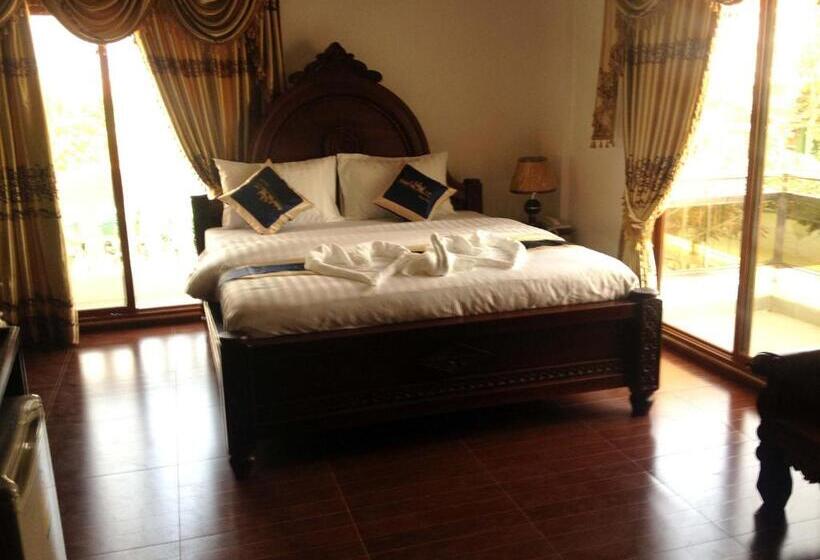 فندق Emerald Bb Battambang