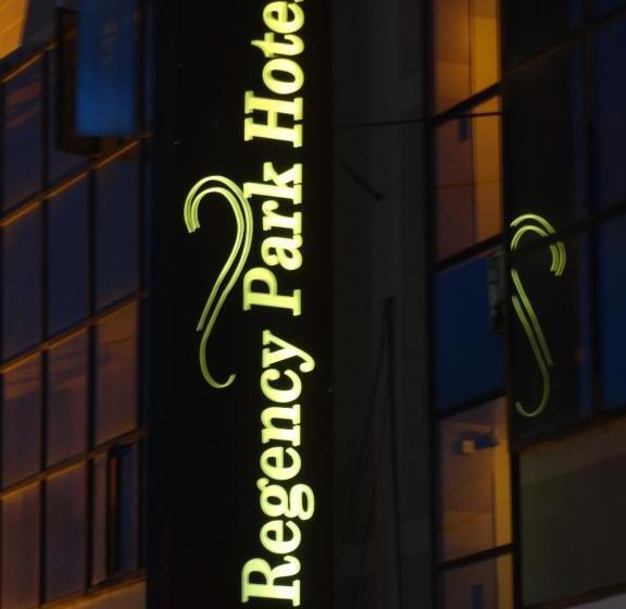 هتل Regency Park