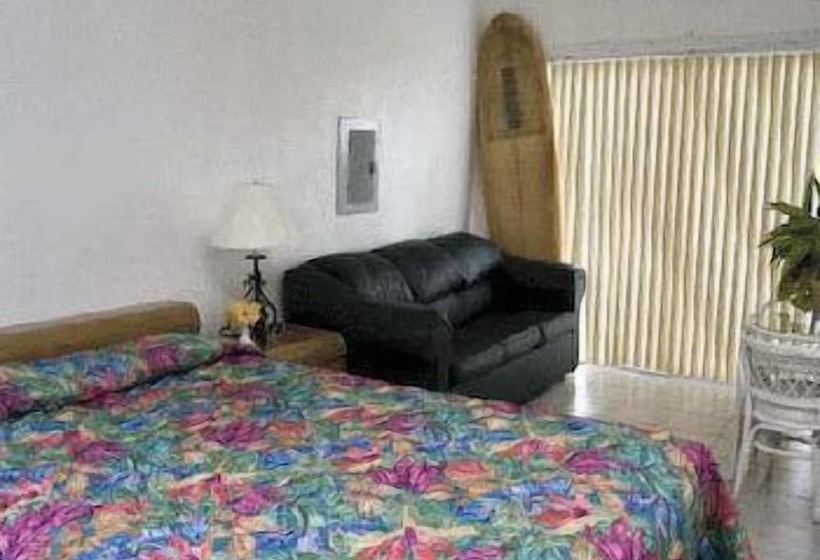 هتل Surfers Manor