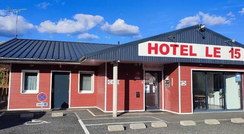 בית מלון כפרי Hôtel Le 15