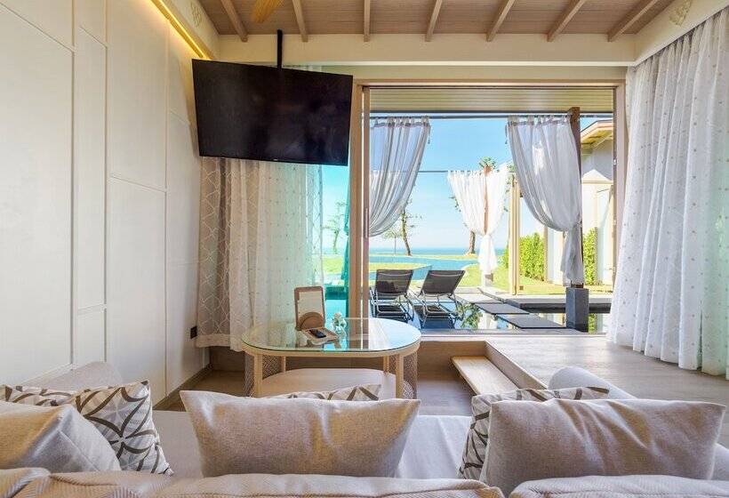 هتل The Little Shore Khao Lak By Katathani