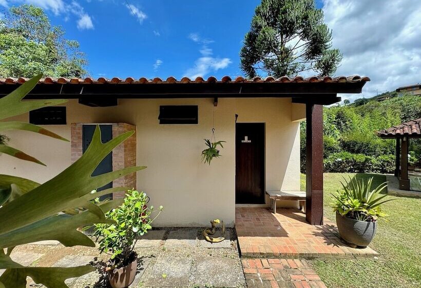 هاستل Pousada Chalés Jardim Das Bromélias   Visconde De Mauá