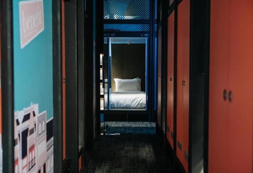 هتل Capsule Transit Klia 2    International Departure, Satellite Building, Level 2