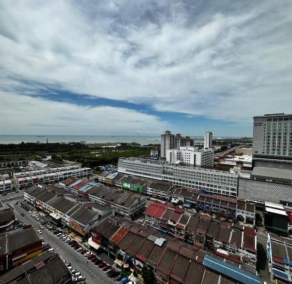 The Straits Melaka By Perfect Host